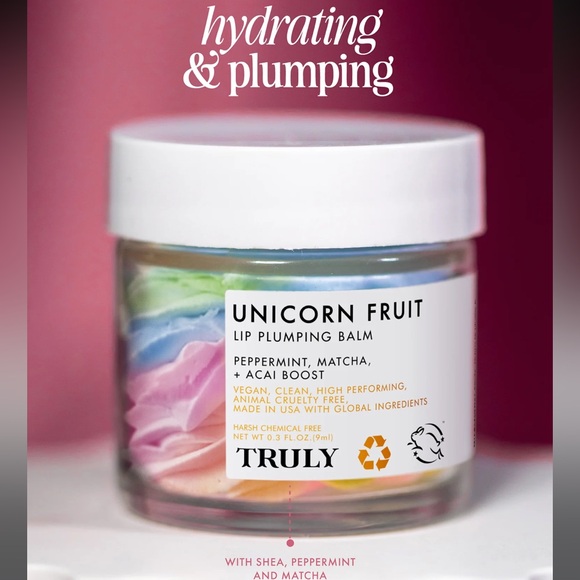New! TRULY Unicorn Lip Plumping Balm
Hydrating Lip Plumper in Peppermint Matcha - Picture 4 of 5